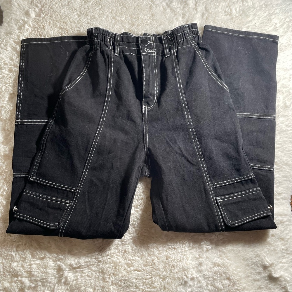Forever 21 Black Cargo Pants with White Stitching